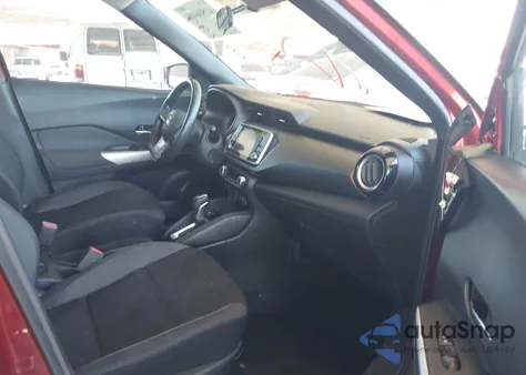 2019 Nissan Kicks Sv z USA, uszkodzony, nr VIN 3N1CP5CU2KL544299